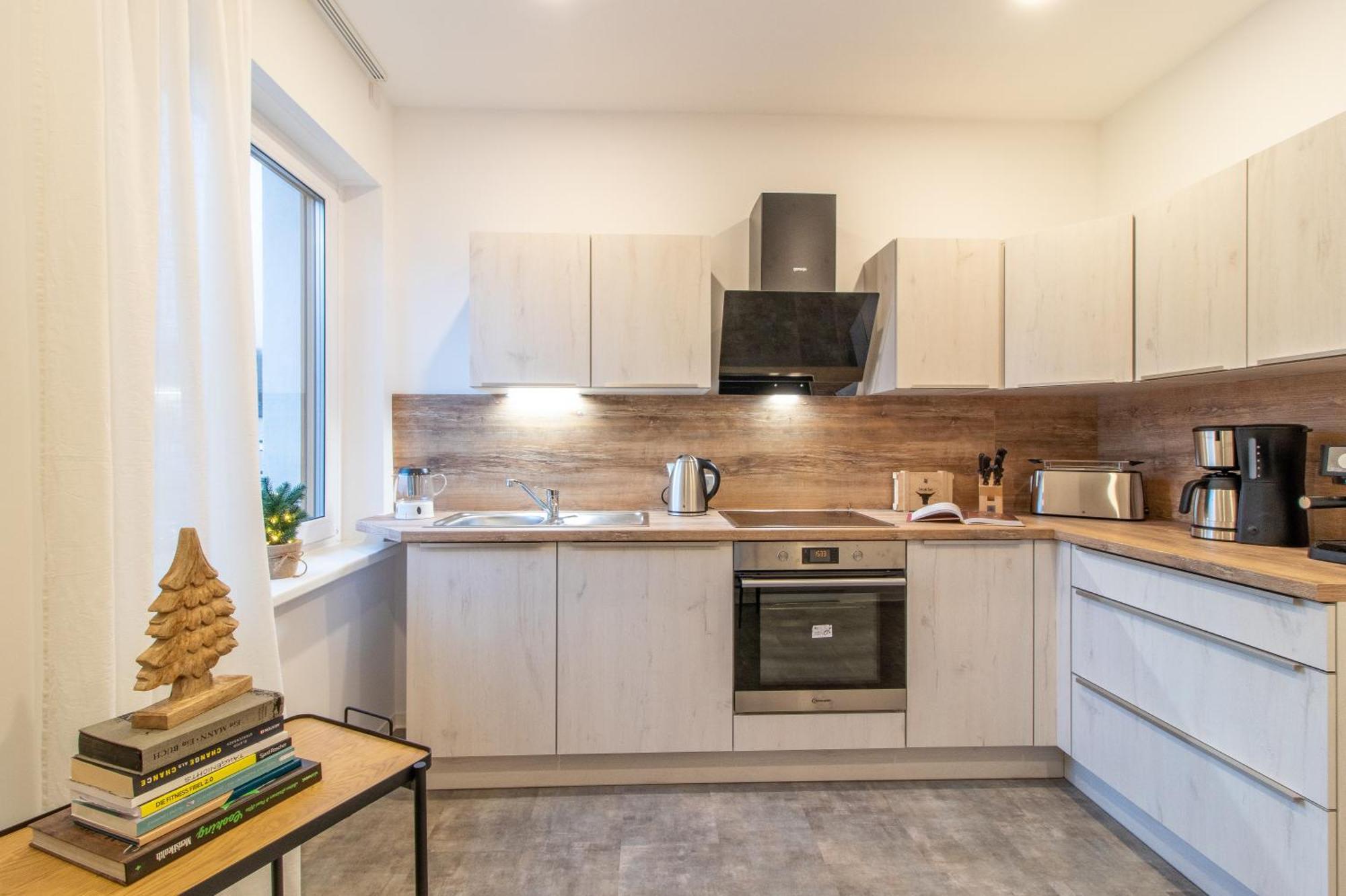 Stilvolles City-Apartment I Netflix I Wlan L Stellplatz I Zentral 施瓦岑贝格 外观 照片