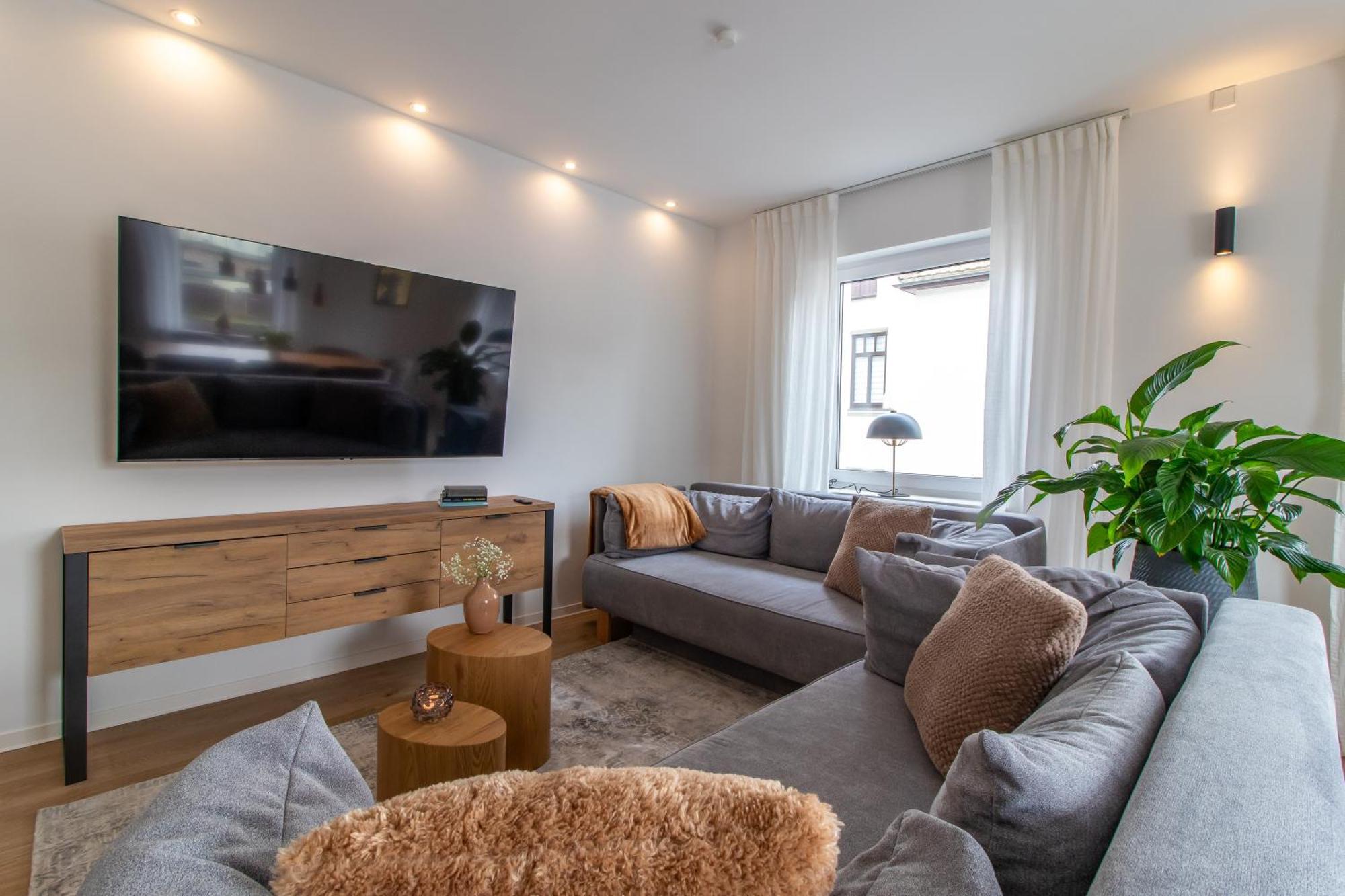 Stilvolles City-Apartment I Netflix I Wlan L Stellplatz I Zentral 施瓦岑贝格 外观 照片