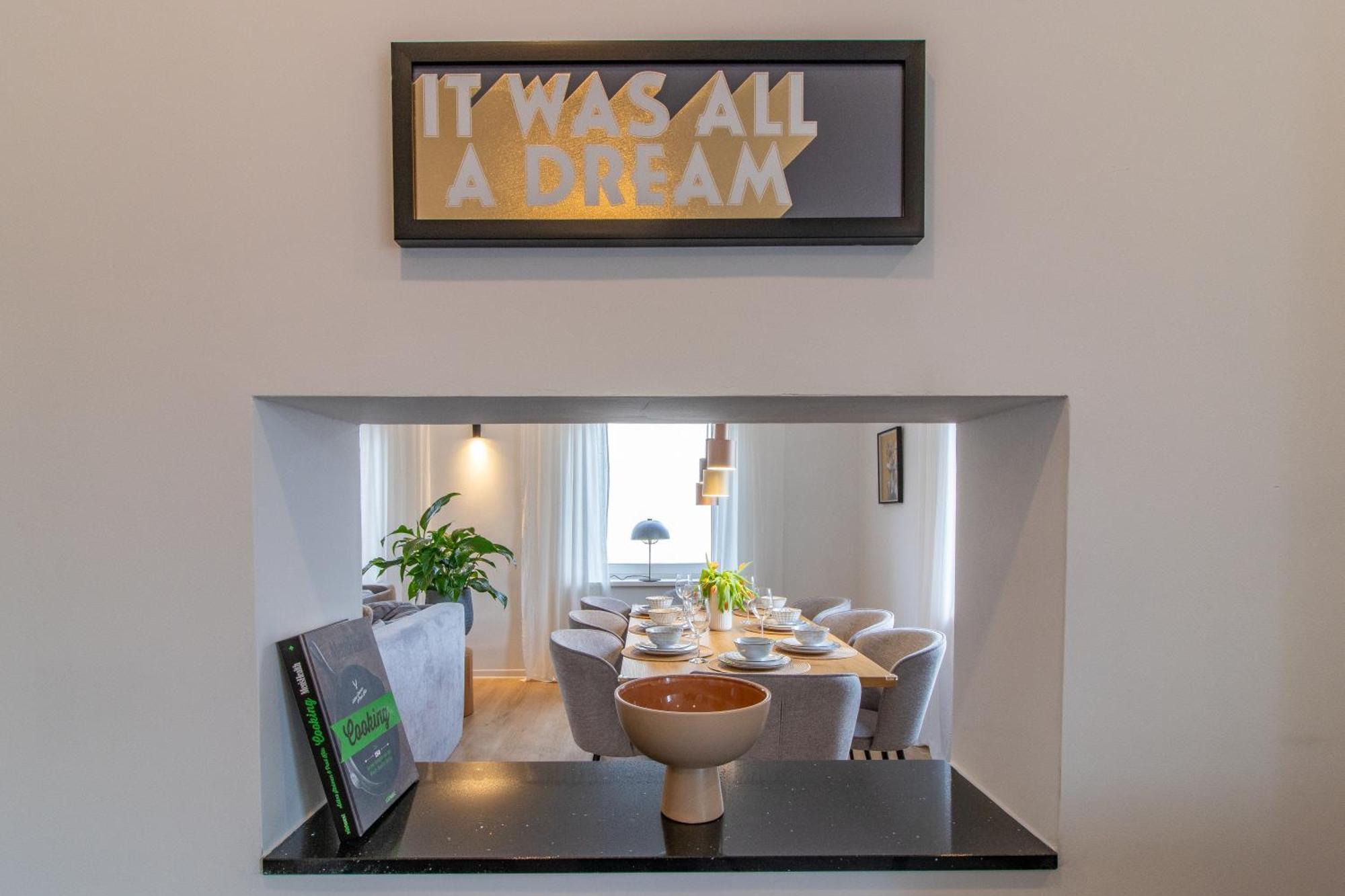 Stilvolles City-Apartment I Netflix I Wlan L Stellplatz I Zentral 施瓦岑贝格 外观 照片