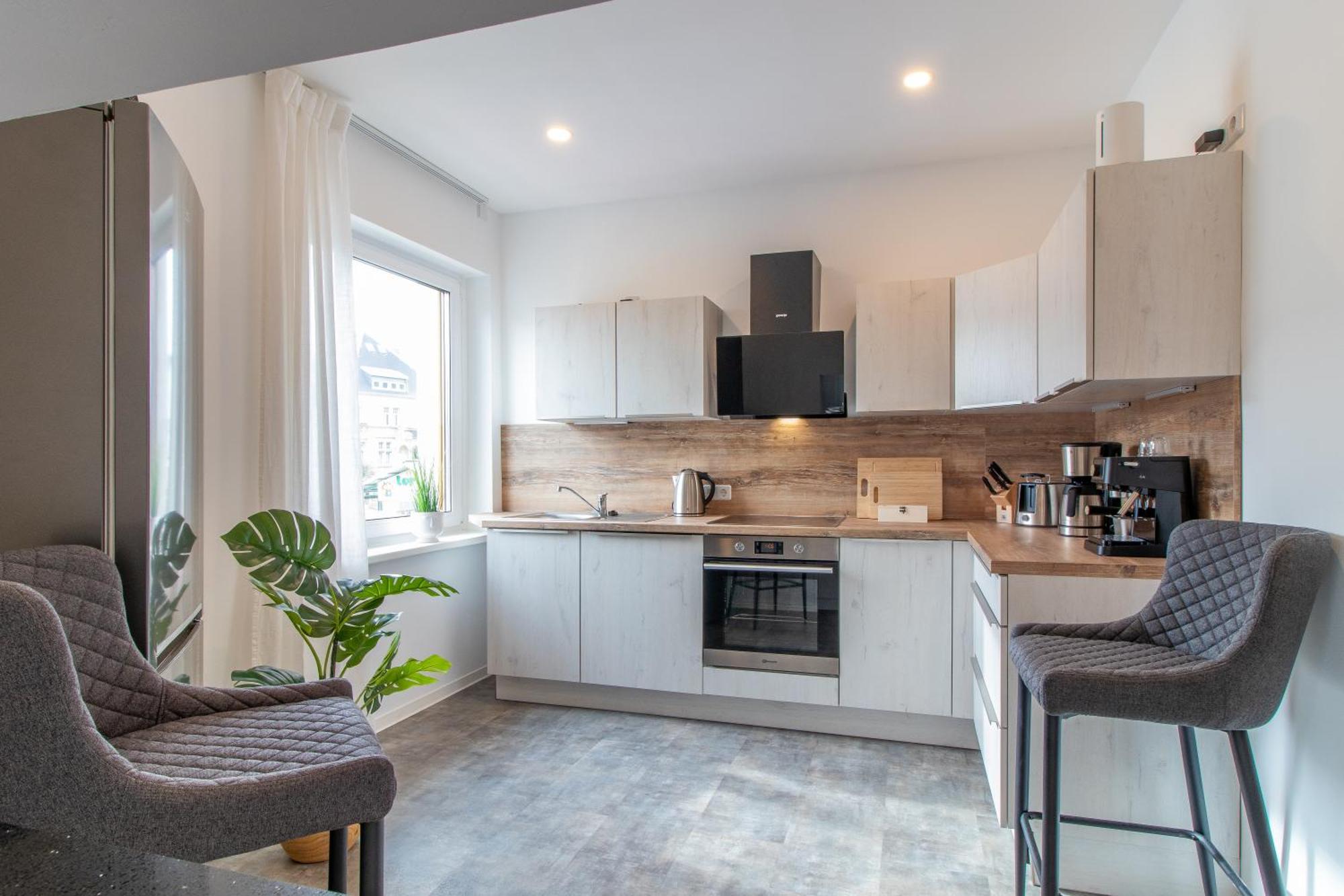 Stilvolles City-Apartment I Netflix I Wlan L Stellplatz I Zentral 施瓦岑贝格 外观 照片
