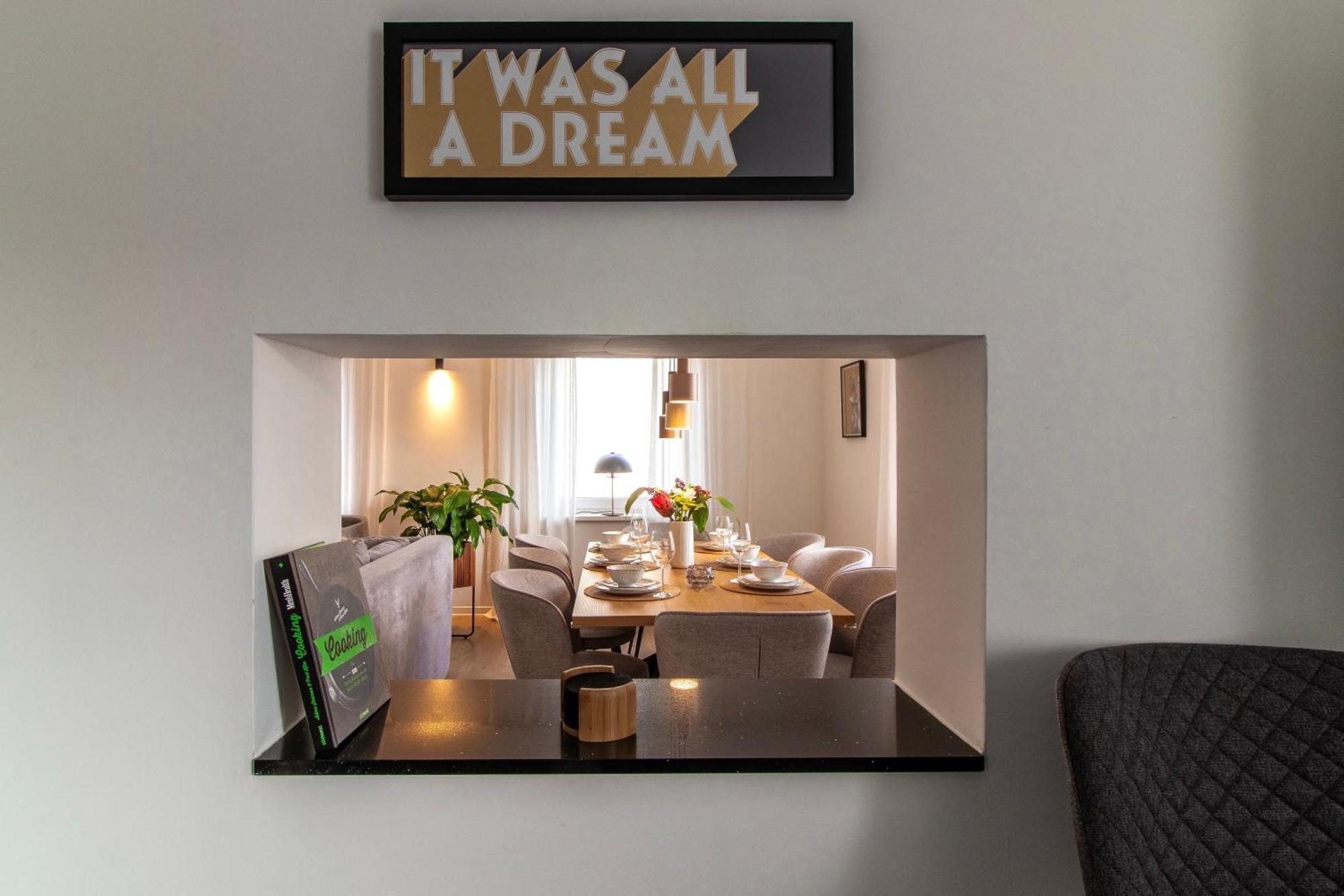 Stilvolles City-Apartment I Netflix I Wlan L Stellplatz I Zentral 施瓦岑贝格 外观 照片