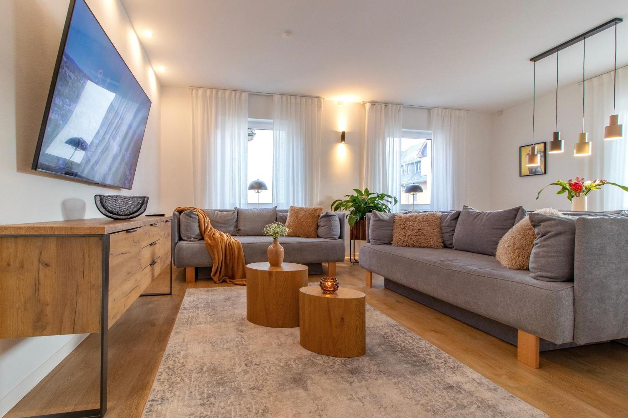 Stilvolles City-Apartment I Netflix I Wlan L Stellplatz I Zentral 施瓦岑贝格 外观 照片